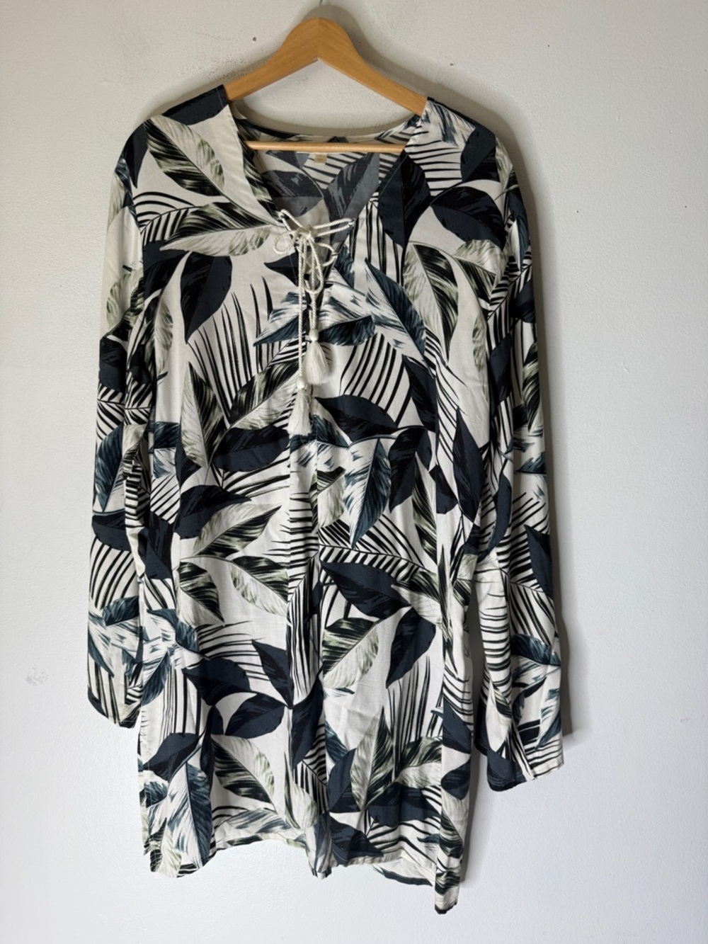 La Blanca Swim‎ Cover Up Dress Tropical Floral White Beach Coastal Large